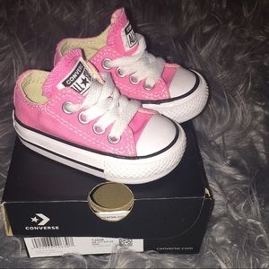 Infant converse size 2